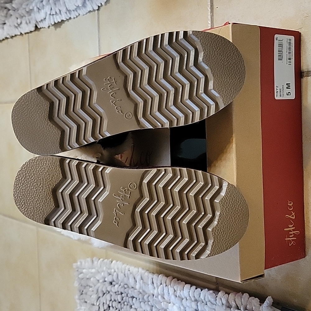 Wine Suede Boots - Picture 4 of 5